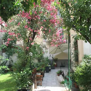 Il Giardino Degli Oleandri Italia